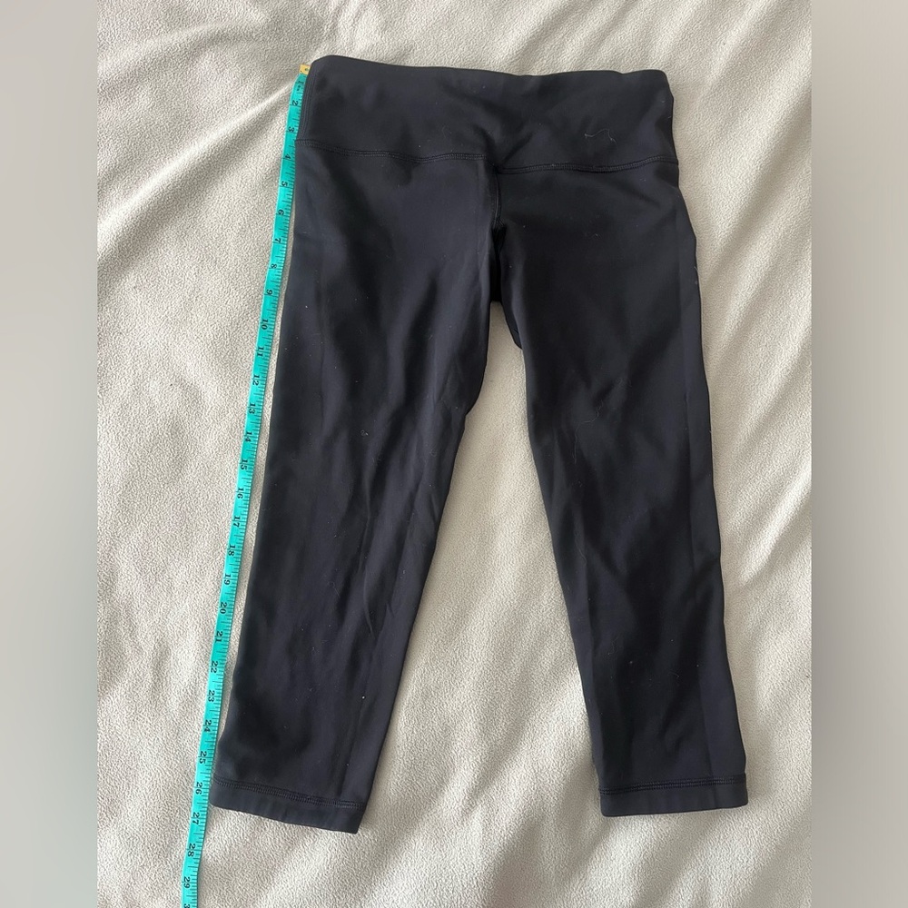 Lululemon cropped reversible leggings